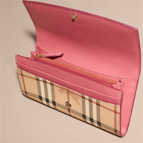 burberry wallet pink